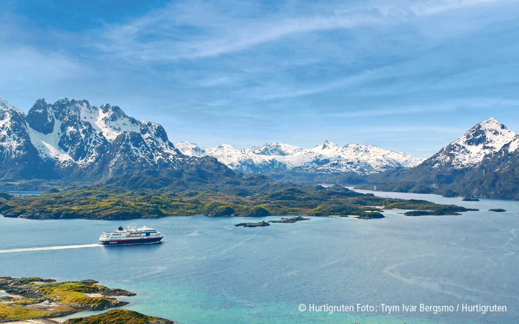 Bateau postal Hurtigruten